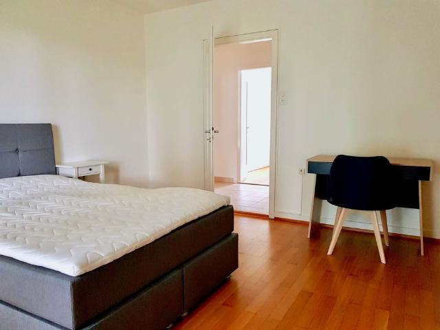 1 Zimmer, 15 m², 2. Stock