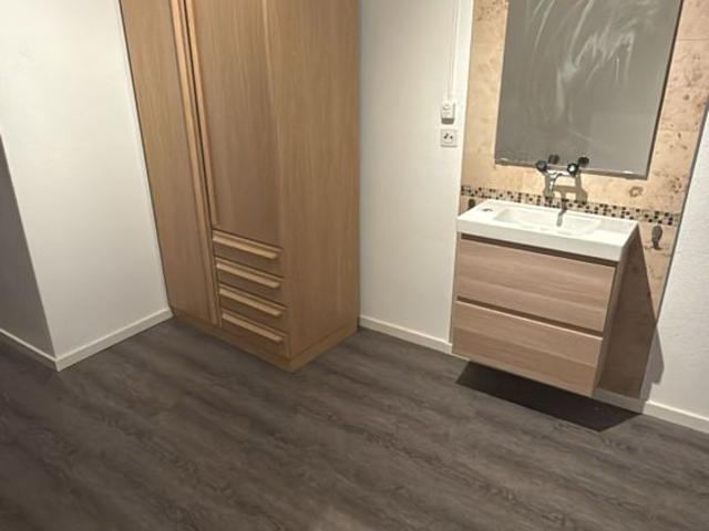 1 Zimmer, 15 m², 4. Stock