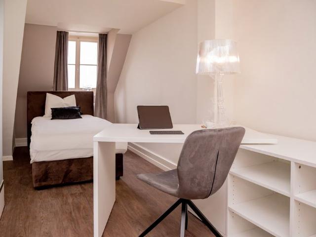 1 Zimmer, 18 m², 2. Stock