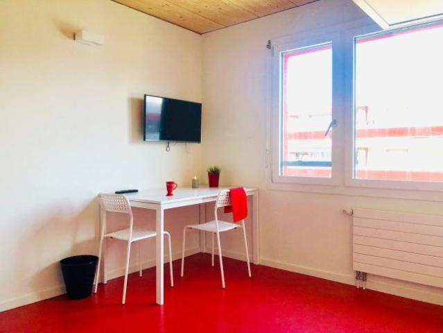1 Zimmer, 21 m², 2. Stock