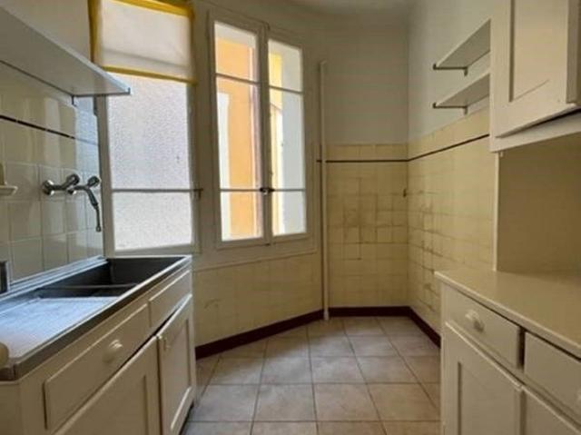 1 Zimmer, 27 m², 4. Stock