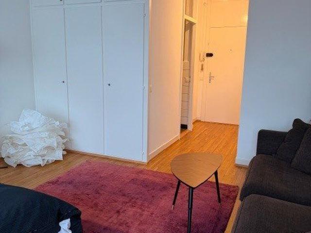 1 Zimmer, 27 m², 4. Stock