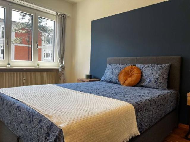 1 Zimmer, 24 m², 1. Stock