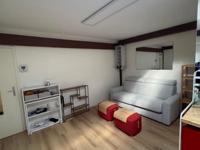 1 Zimmer, 24 m²
