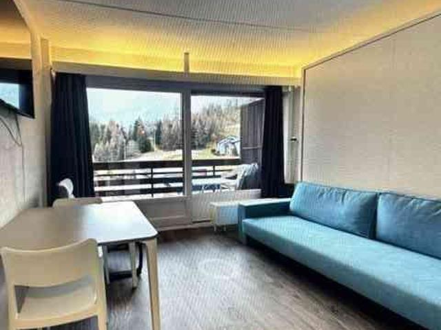 1 Zimmer, 25 m², 1. Stock