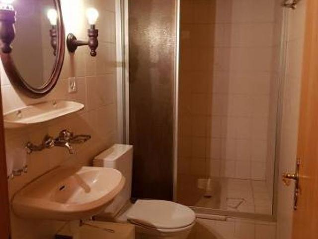 1 Zimmer, 25 m², 1. Stock