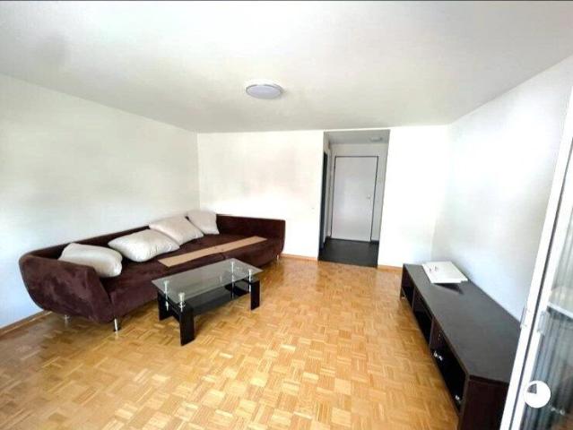 1 Zimmer, 25 m², 2. Stock