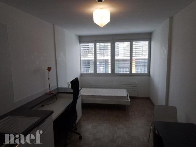 1 Zimmer, 25 m², 4. Stock
