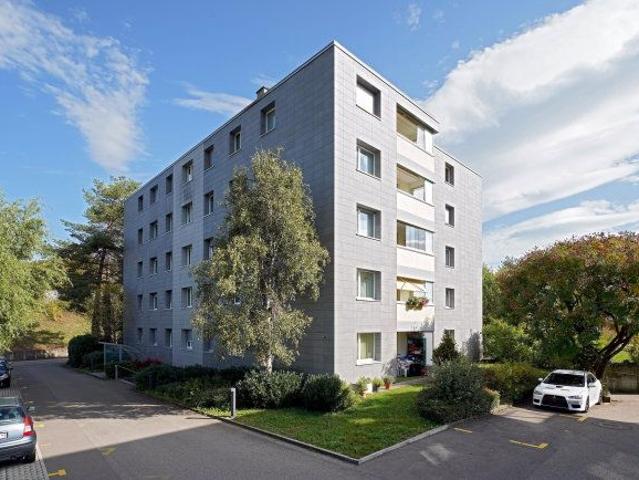 1 Zimmer, 28 m², 1. Stock