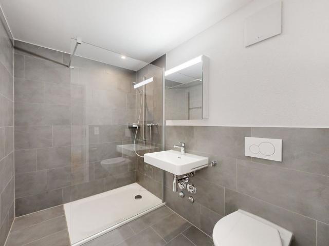 1 Zimmer, 28 m², 1. Stock