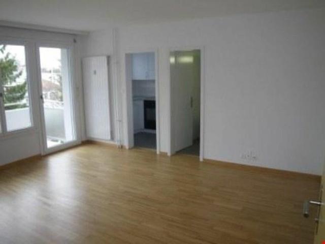 1 Zimmer, 28 m², 1. Stock