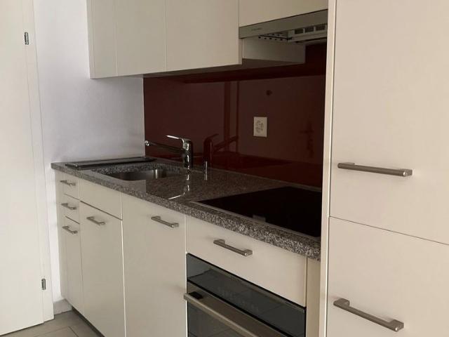 1 Zimmer, 28 m², 1. Stock
