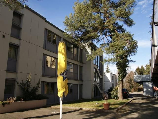 1 Zimmer, 28 m², 2. Stock