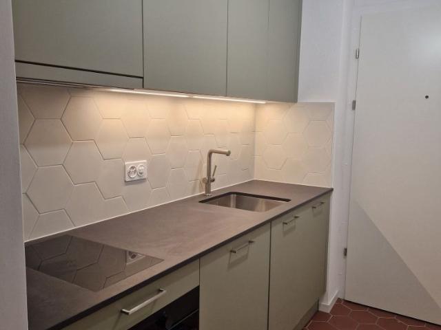 1 Zimmer, 28 m², 2. Stock