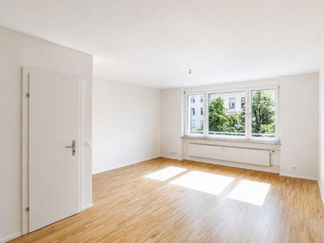 1 Zimmer, 29 m², 1. Stock