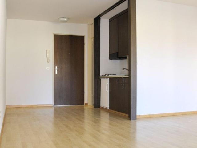 1 Zimmer, 29 m², 2. Stock