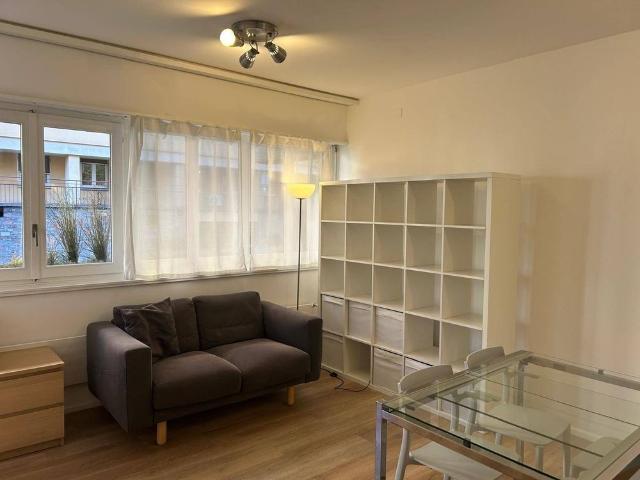 1 Zimmer, 33 m², 1. Stock
