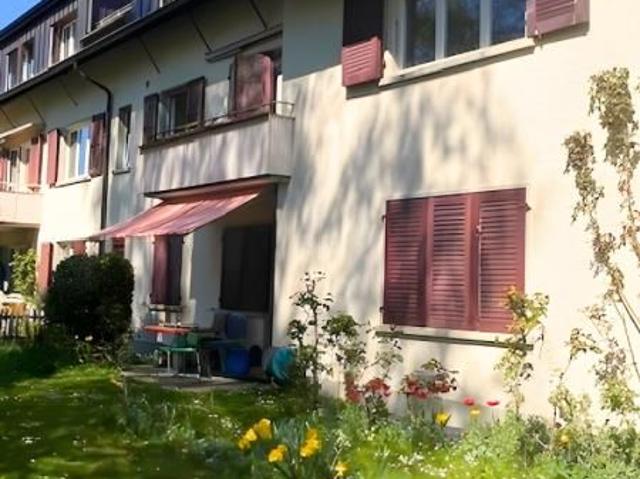 1 Zimmer, 33 m², 2. Stock