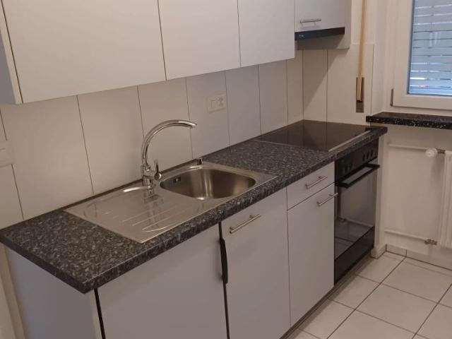 1 Zimmer, 30 m², 1. Stock