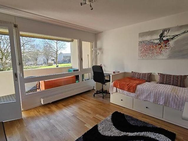 1 Zimmer, 30 m², 1. Stock