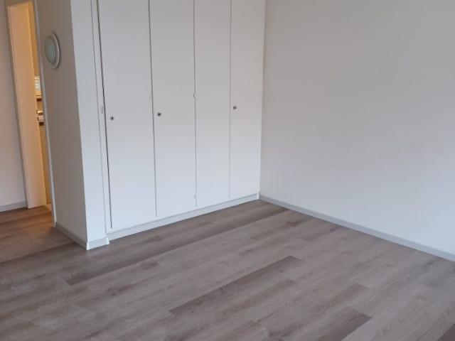 1 Zimmer, 30 m², 1. Stock