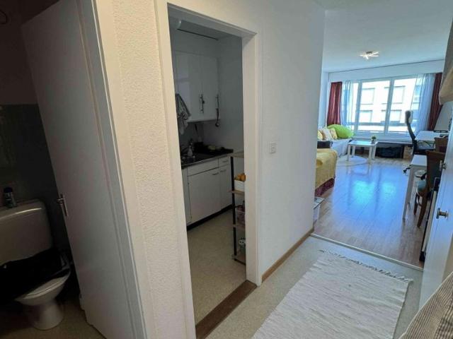 1 Zimmer, 30 m², 4. Stock