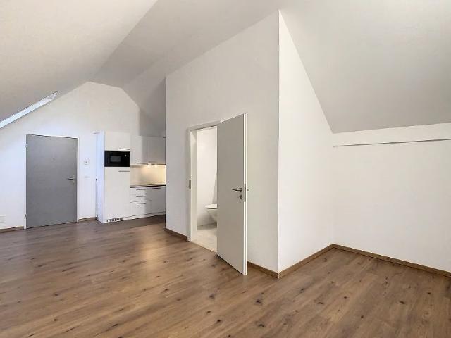 1 Zimmer, 30 m², 4. Stock