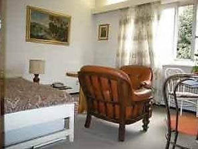 1 Zimmer, 30 m²