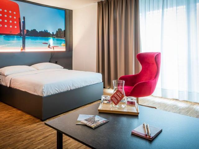 1 Zimmer, 31 m², 2. Stock
