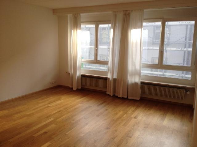 1 Zimmer, 31 m², 2. Stock