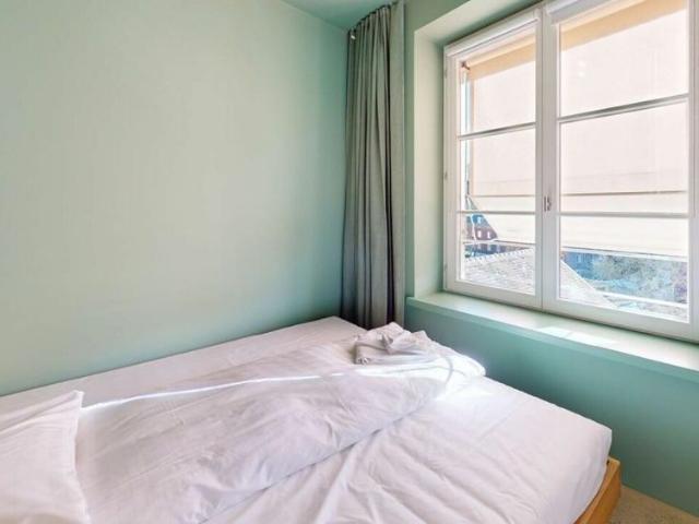 1 Zimmer, 32 m², 4. Stock