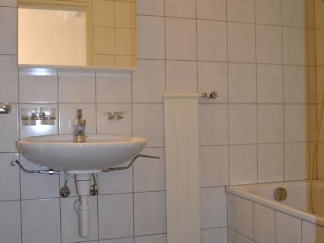 1 Zimmer, 32 m², 4. Stock