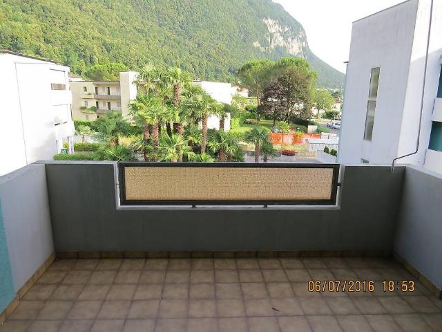 1 Zimmer, 37 m², 2. Stock