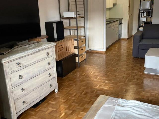 1 Zimmer, 37 m², 3. Stock