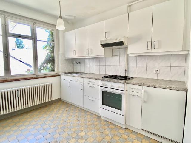 1 Zimmer, 37 m², 3. Stock