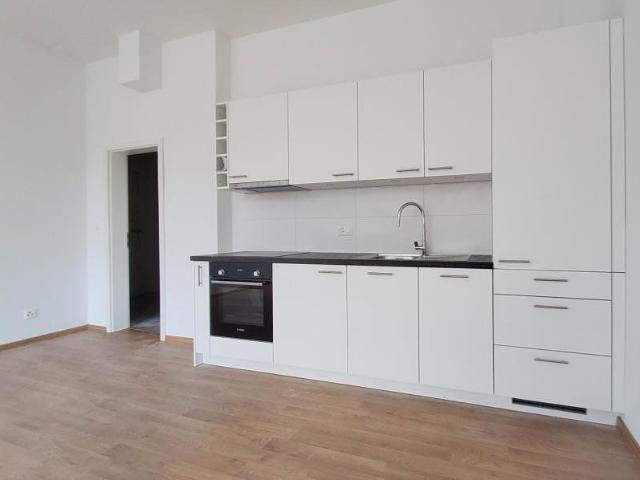 1 Zimmer, 34 m², EG