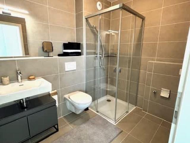1 Zimmer, 34 m², 1. Stock