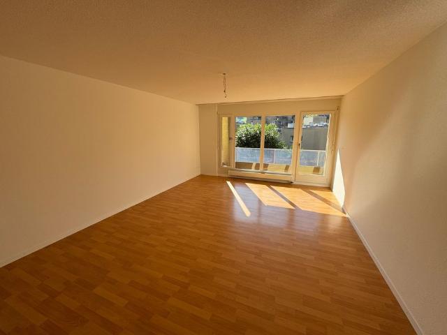 1 Zimmer, 34 m², 2. Stock