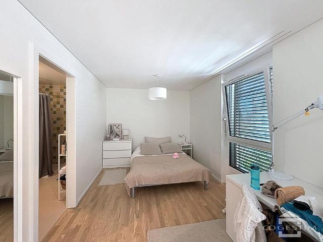1 Zimmer, 35 m², 1. Stock