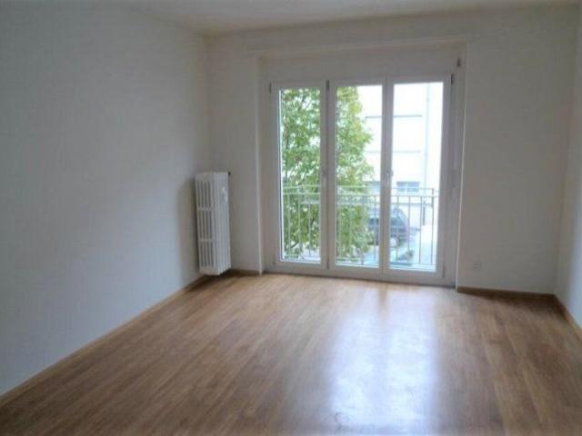 1 Zimmer, 35 m², 2. Stock