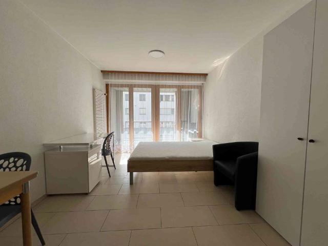 1 Zimmer, 35 m², 2. Stock