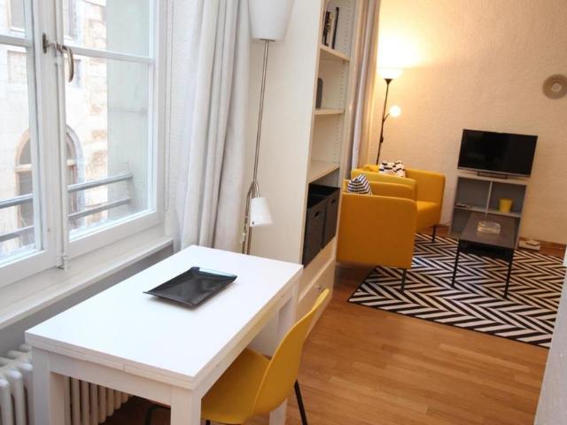 1 Zimmer, 35 m², 3. Stock