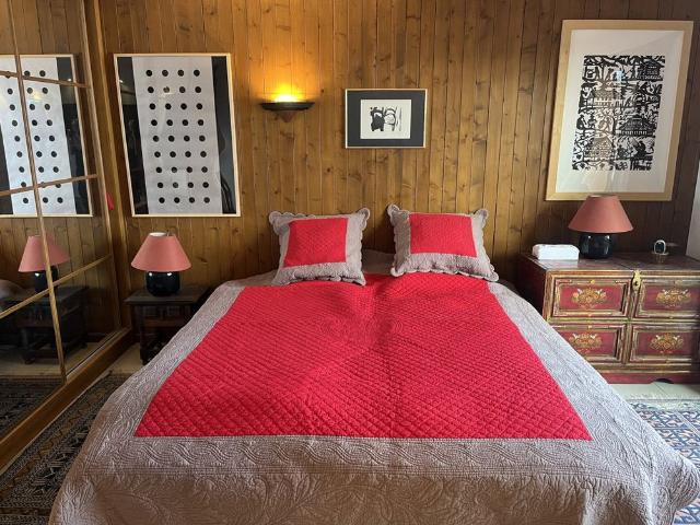 1 Zimmer, 35 m², 4. Stock
