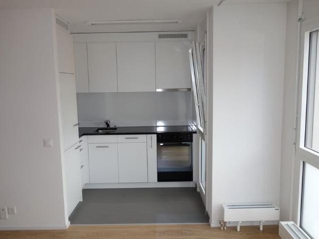 1 Zimmer, 35 m², 4. Stock