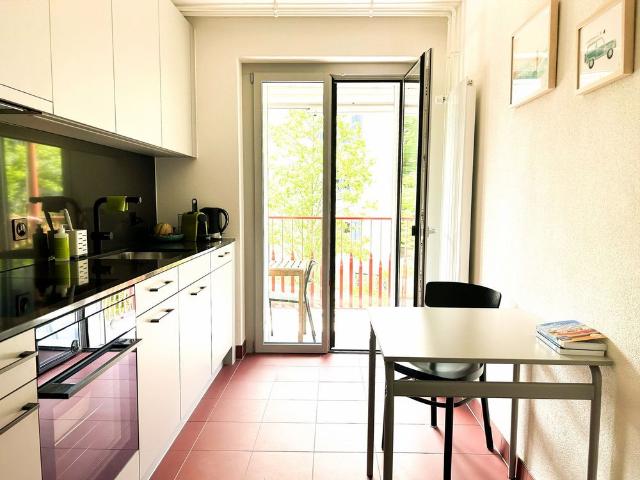 1 Zimmer, 36 m², 1. Stock