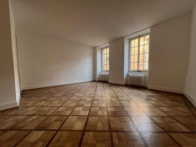 1 Zimmer, 36 m², 2. Stock