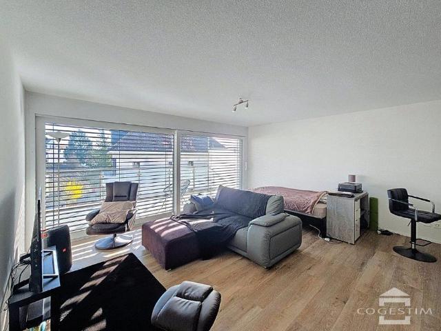 1 Zimmer, 38 m², 1. Stock