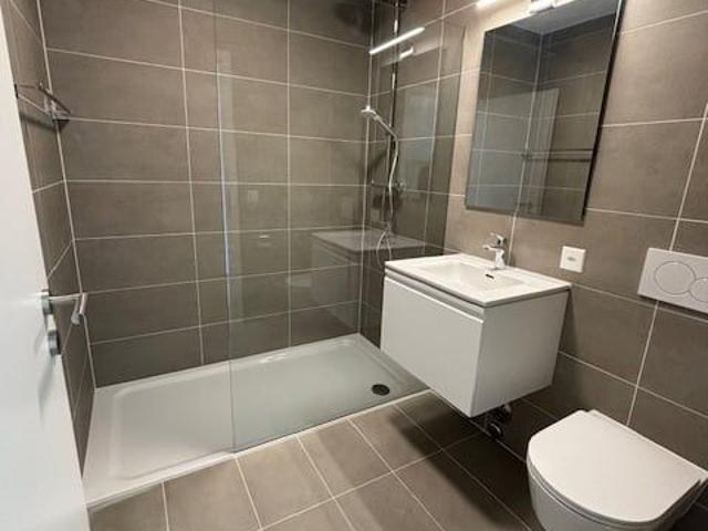 1 Zimmer, 38 m², 2. Stock