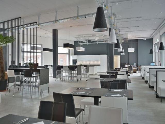1 Zimmer, 38 m², 2. Stock