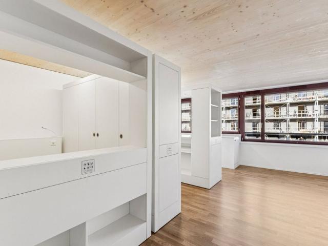 1 Zimmer, 38 m², 3. Stock